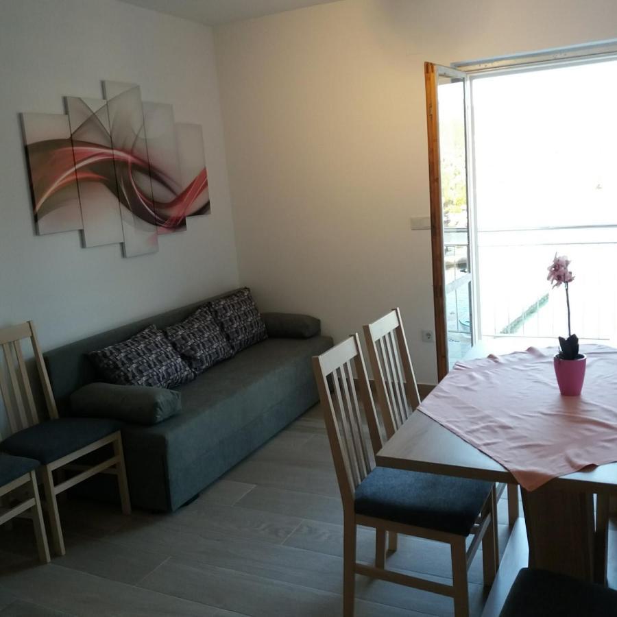 Putniković Apartments Nal Biskup מראה חיצוני תמונה